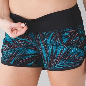 NWT Lululemon🦄 Palm Lace Tofino Speed Shorts